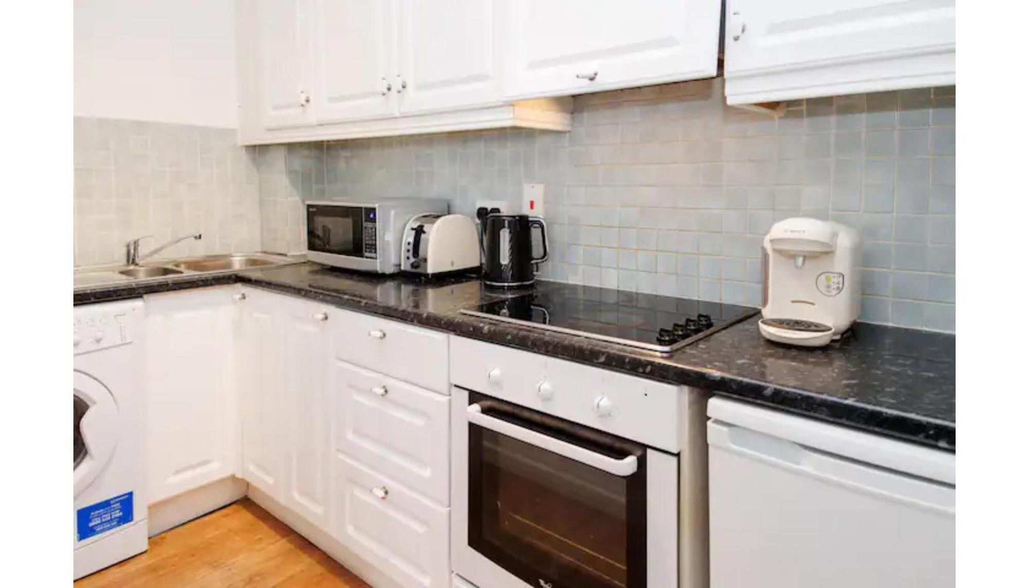 2 Bedroom Apartment Near Historical Christchurch Dublin Bagian luar foto