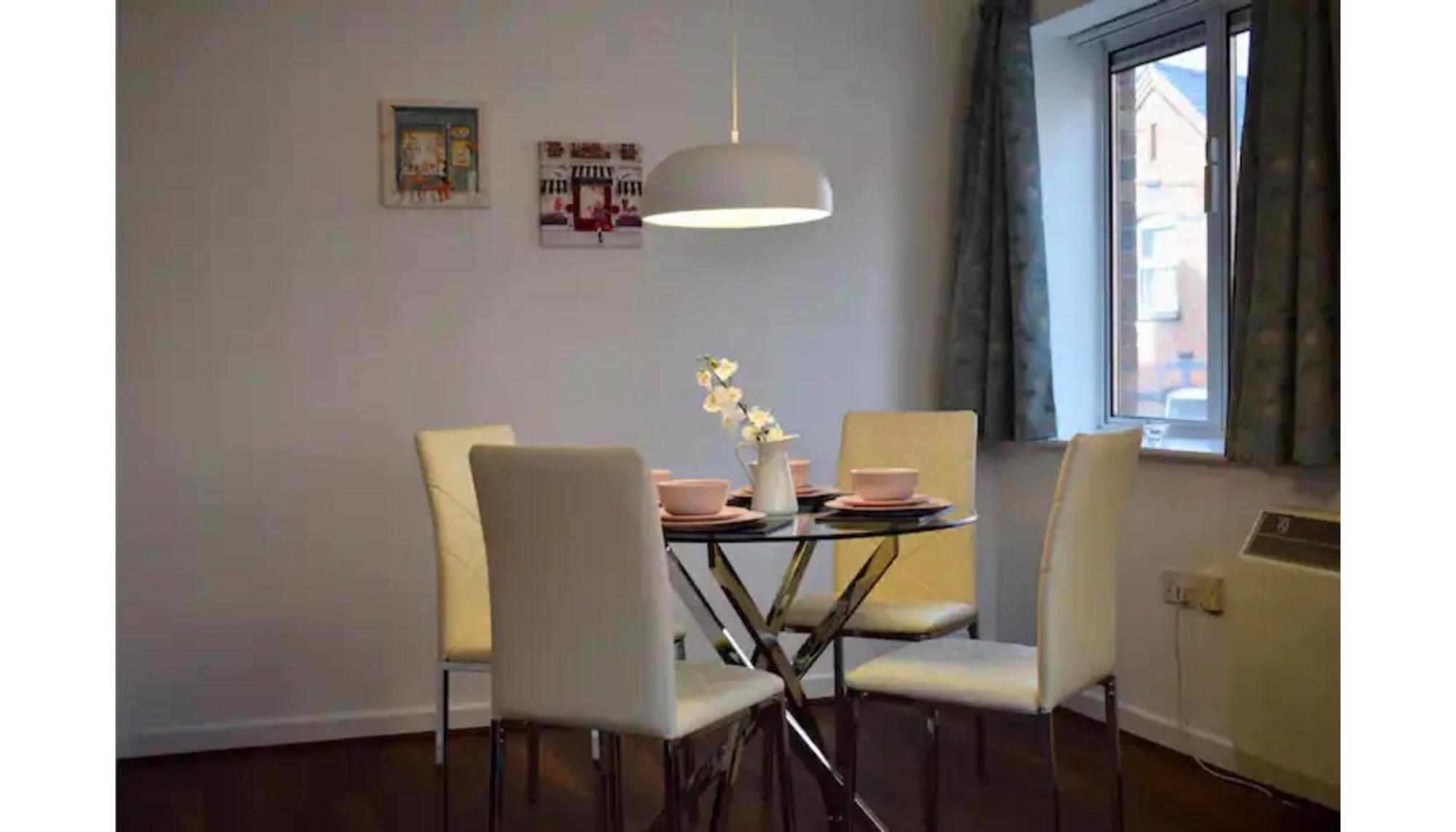 2 Bedroom Apartment Near Historical Christchurch Dublin Bagian luar foto