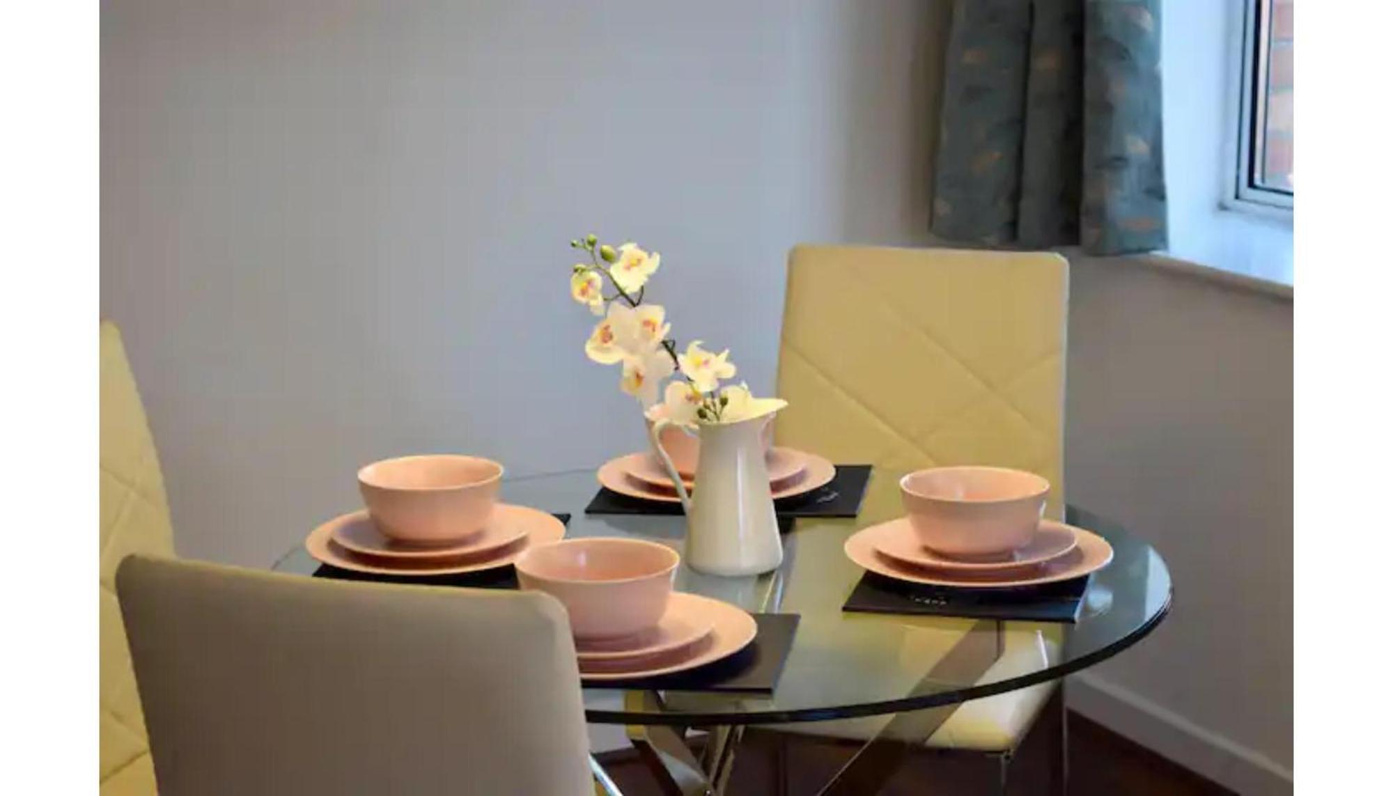 2 Bedroom Apartment Near Historical Christchurch Dublin Bagian luar foto