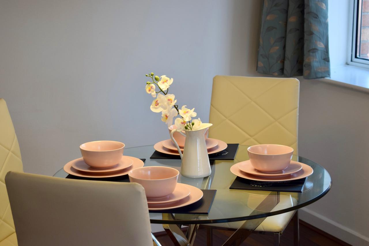 2 Bedroom Apartment Near Historical Christchurch Dublin Bagian luar foto